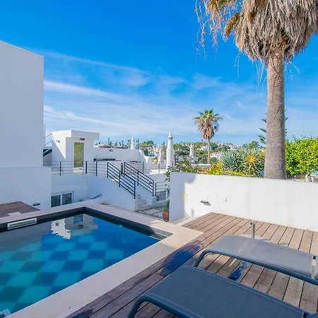 14 Travessa Naus Villa